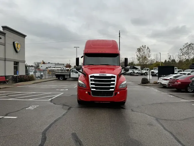 2020 Freightliner Cascadia