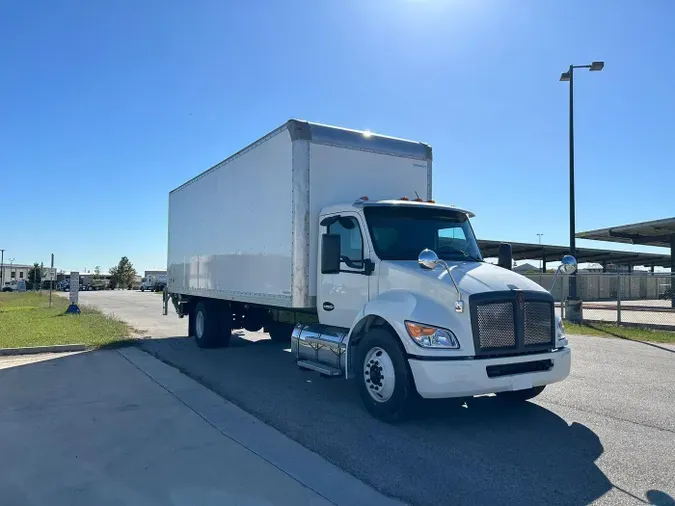 2025 Kenworth T280