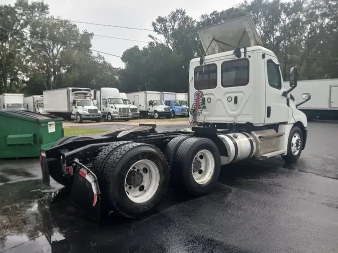 2019 FREIGHTLINER/MERCEDES NEW CASCADIA PX12664