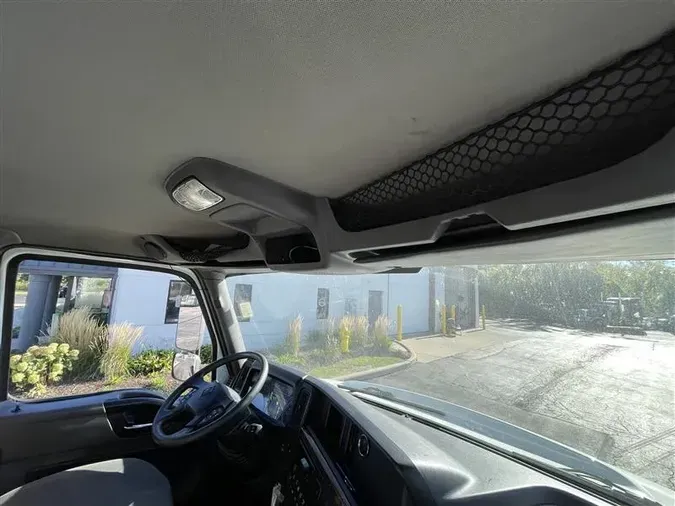 2020 INTERNATIONAL RH613