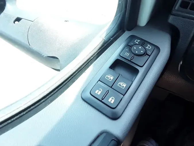 2020 NAVISTAR INTERNATIONAL LT625 SLPR CAB