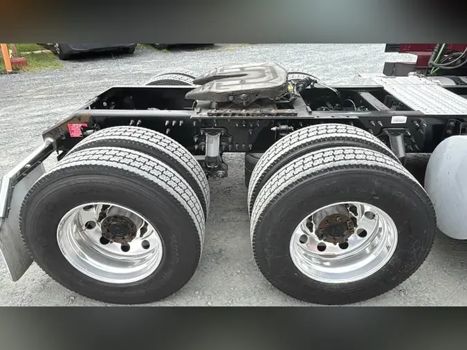2024 Volvo VNL86048eb3c886d10c154b7d0b23c15770ad5