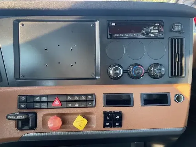 2021 Freightliner Cascadia