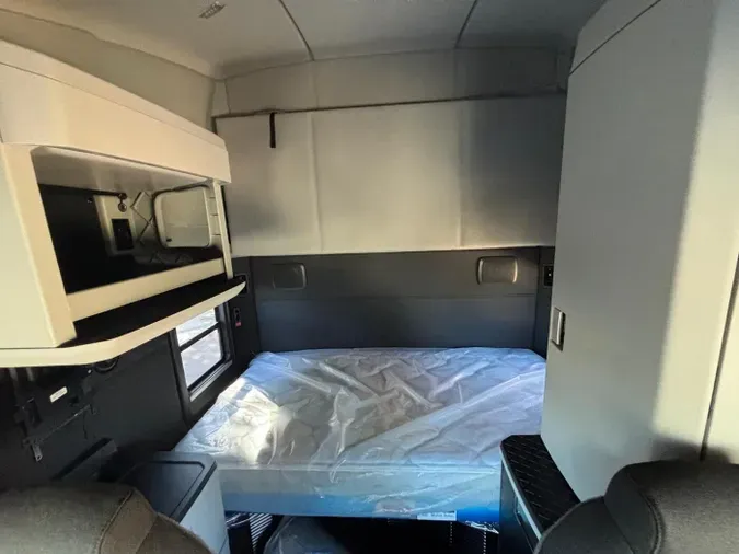 2026 Kenworth T68048ee105f3ba5d62ed94ec323eb5929f0