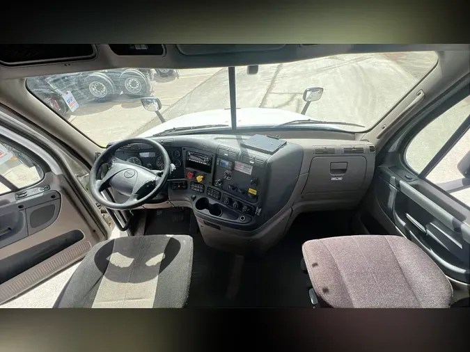 2020 Freightliner Cascadia