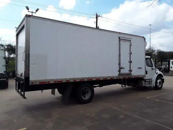 2018 FREIGHTLINER/MERCEDES M2 106