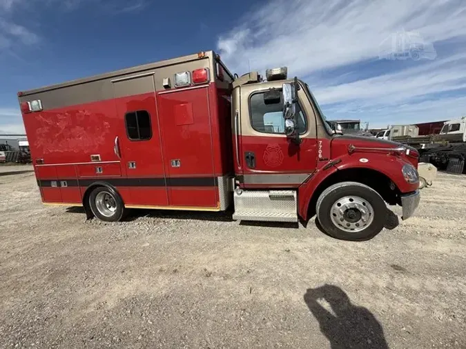 2009 FREIGHTLINER BUSINESS CLASS M2 106
