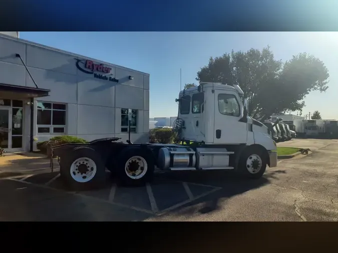 2020 FREIGHTLINER/MERCEDES NEW CASCADIA 116