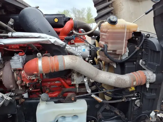 2018 NAVISTAR INTERNATIONAL LT625 DAYCAB T/A