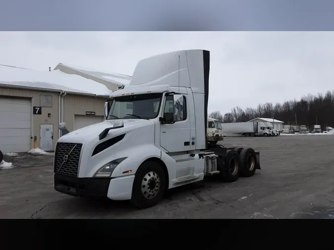 2019 Volvo VNL300