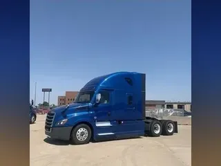 2023 FREIGHTLINER CASCADIA 126