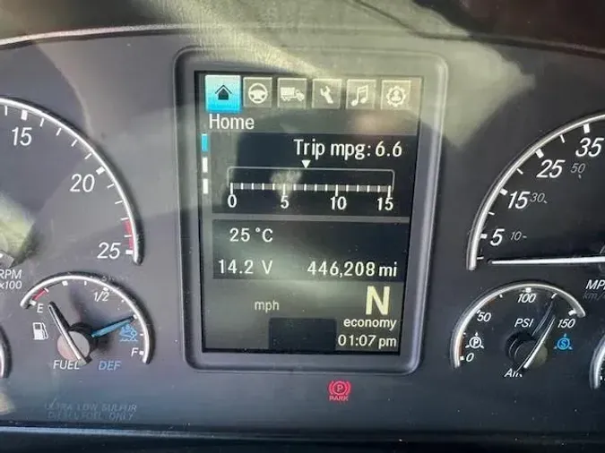 2021 Freightliner Cascadia