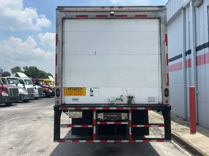 2019 FREIGHTLINER M2 106