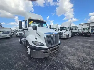 2020 NAVISTAR INTERNATIONAL RH613 DAYCAB S/A