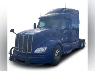 2022 Peterbilt 579