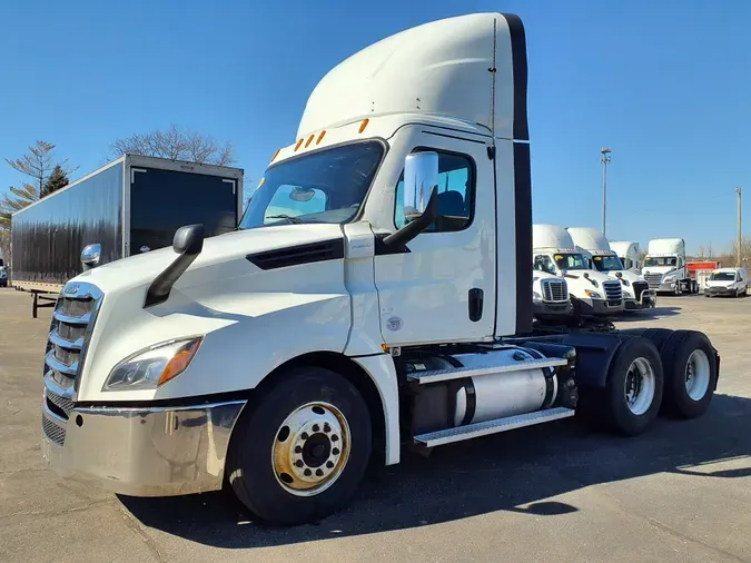 2020 FREIGHTLINER/MERCEDES NEW CASCADIA PX1266449072e2a82ae8c5a1f43d41059109498
