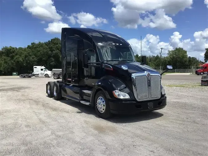 2021 KENWORTH T680