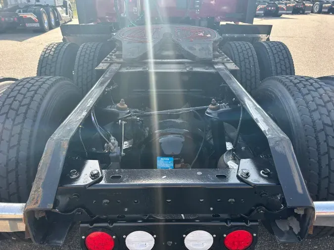 2022 Kenworth T680