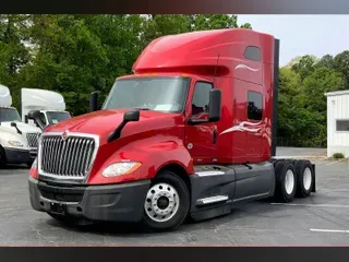 2023 INT LT625 6X4