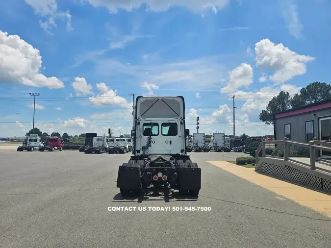 2018 FREIGHTLINER CASCADIA 125