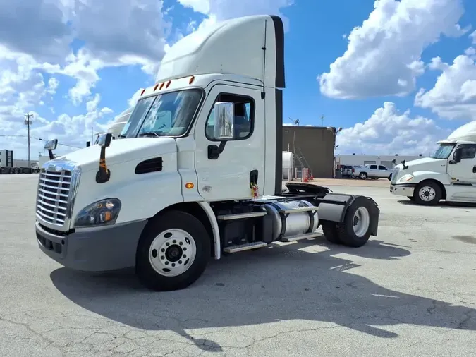 2019 FREIGHTLINER/MERCEDES CASCADIA 11349114a42f405fdac3f0166ba90a56149