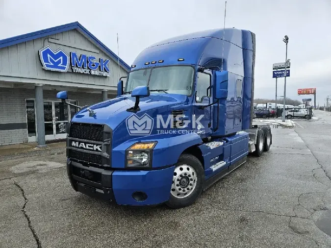 2024 MACK Anthem49117e6d7b41827b8fee1f264060ff76