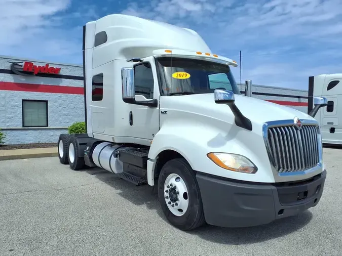 2019 NAVISTAR INTERNATIONAL LT625 SLPR CAB4913bc8cbec0c28e1fad622c4285f3cf