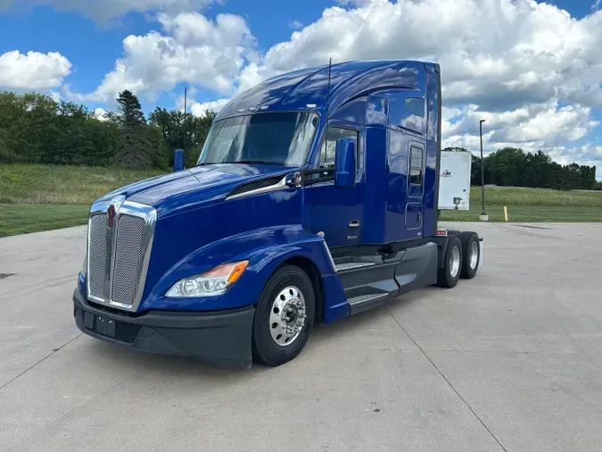 2022 Kenworth T680