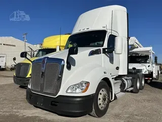 2021 KENWORTH T680