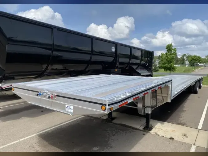 2024 Mac Trailers Step Deck