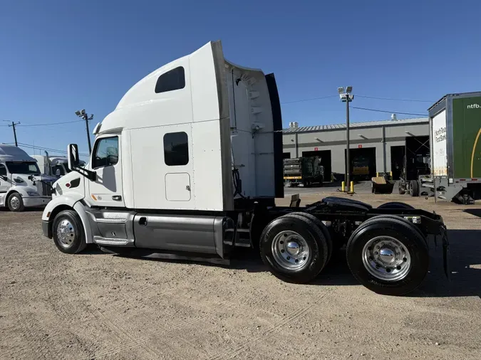 2021 Peterbilt 579