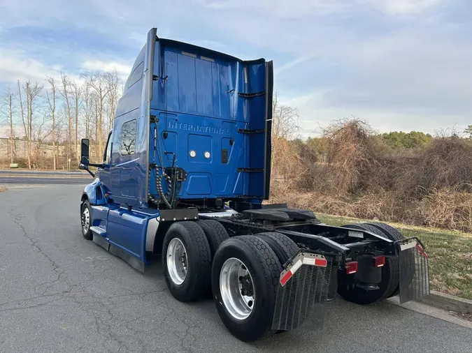 2022 International LT625491ed28e5d64f37465a92e3ca4db5586