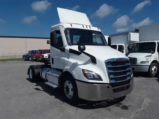 2020 FREIGHTLINER/MERCEDES NEW CASCADIA 116492191e34f965d7bed6d8a005ba53d28