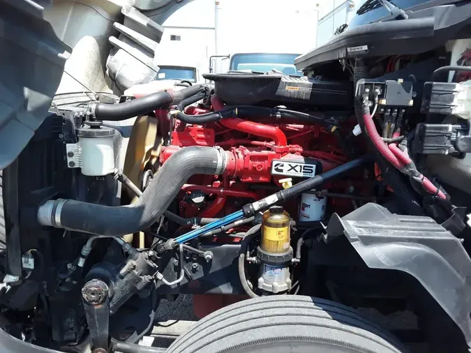 2019 NAVISTAR INTERNATIONAL LT625 DAYCAB T/A