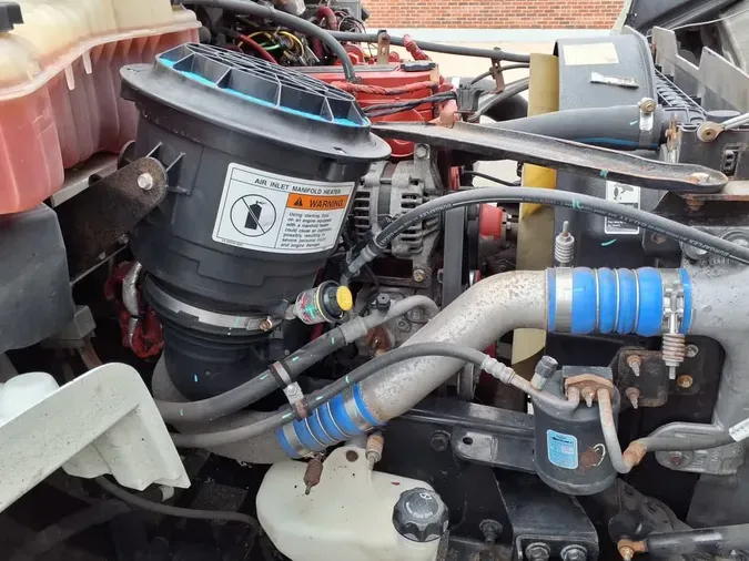 2019 FREIGHTLINER/MERCEDES M2 106