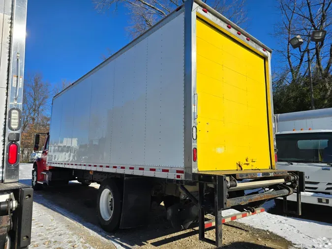 2018 FREIGHTLINER/MERCEDES M2 106