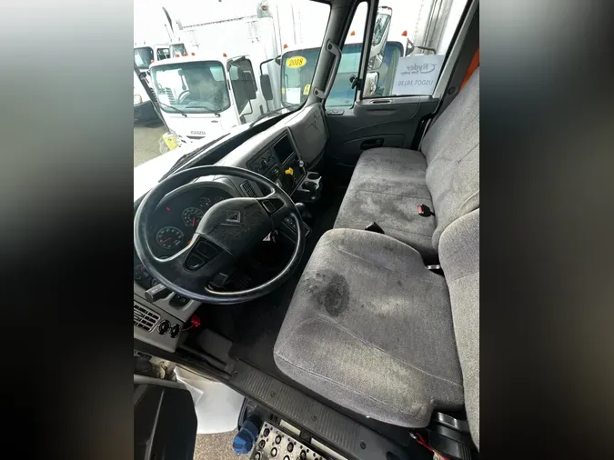 2018 NAVISTAR INTERNATIONAL 4300