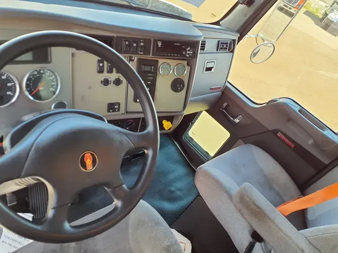 2020 KENWORTH TRUCKS T370