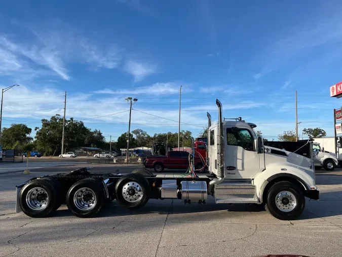 2026 Kenworth T880492cd079ddbb644f4db98a60ee00d097