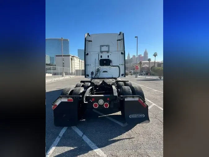 2019 FREIGHTLINER/MERCEDES NEW CASCADIA PX12664