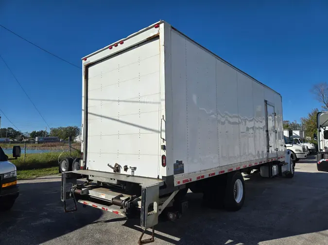 2018 FREIGHTLINER/MERCEDES M2 106