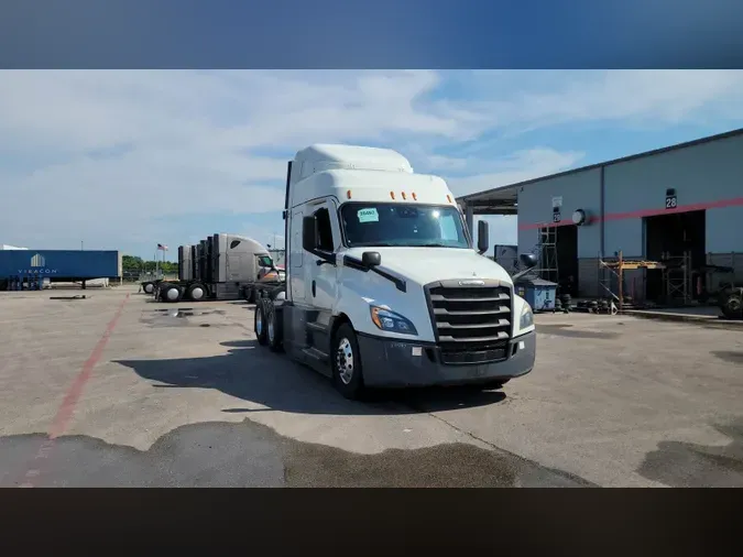 2021 Freightliner Cascadia 1264933ed9ef1abfa335079090f7bc49213