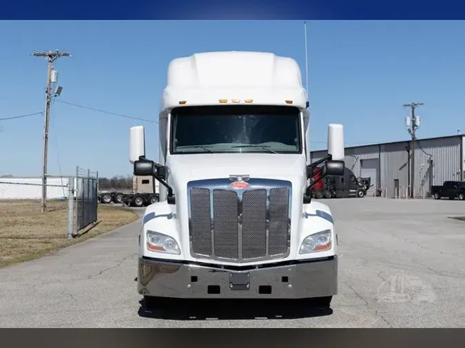 2021 PETERBILT 579