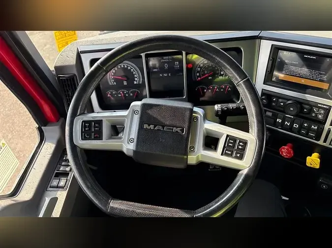 2020 MACK AN64T4936d4d90ac53dd60bd42d2f11095165