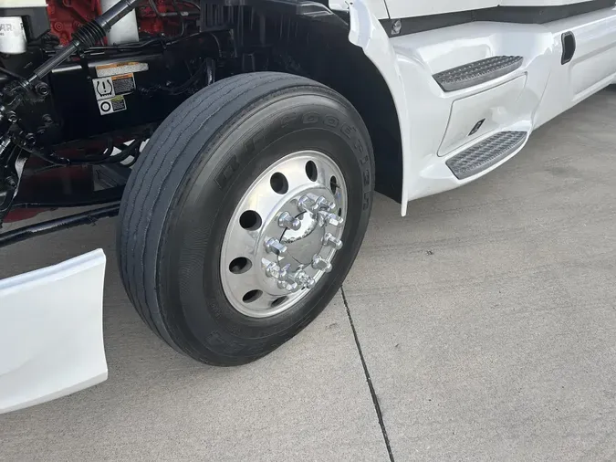 2022 Peterbilt 579