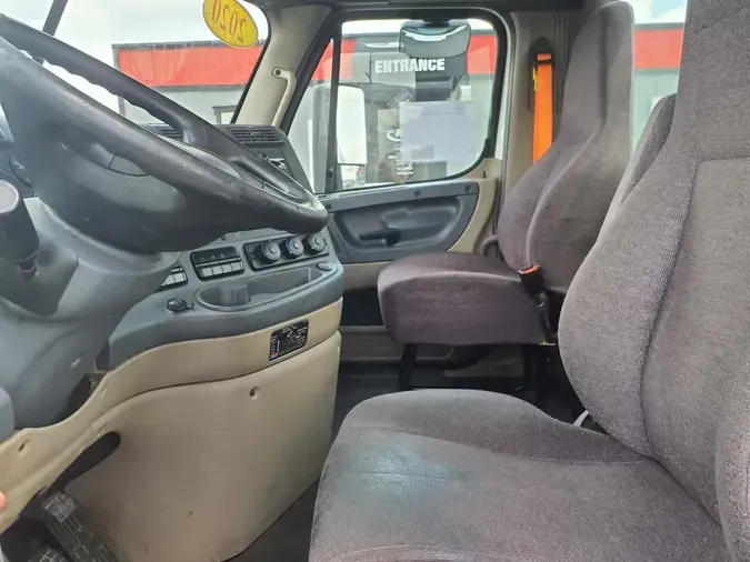2020 FREIGHTLINER/MERCEDES CASCADIA 125493a6dc61acea99e5dd16e8398633739