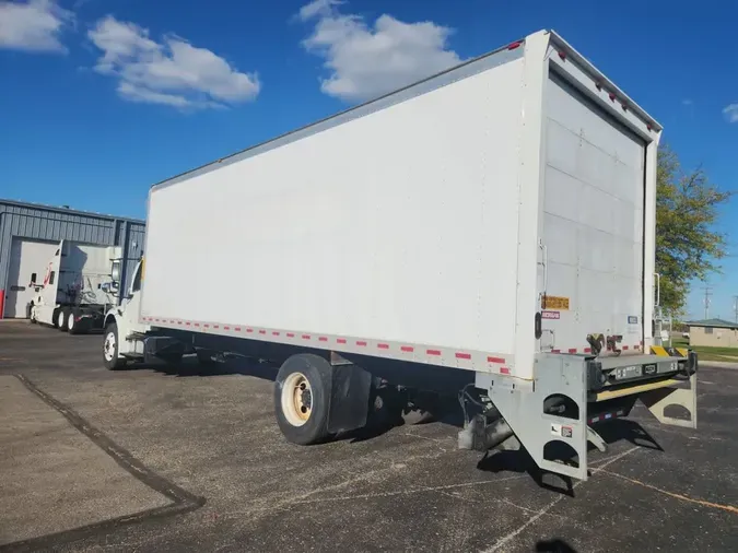 2018 FREIGHTLINER/MERCEDES M2 106