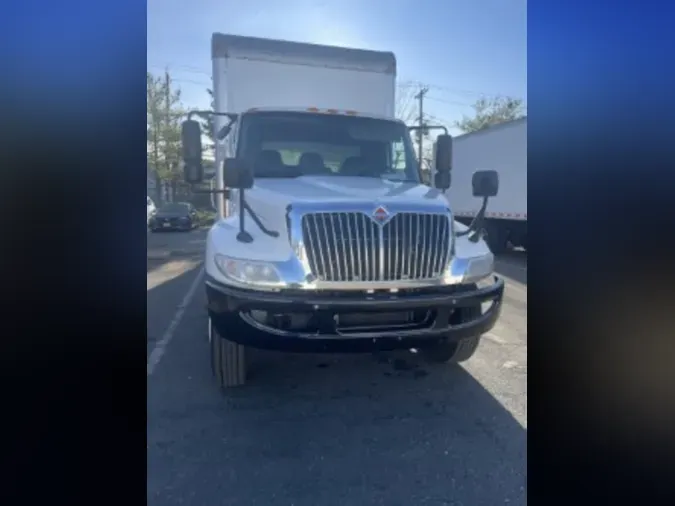 2019 NAVISTAR INTERNATIONAL 4300 SBA493beef9033f937823cd25c9139bc695