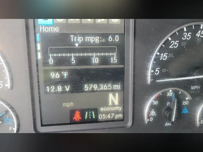 2020 Freightliner Cascadia 126