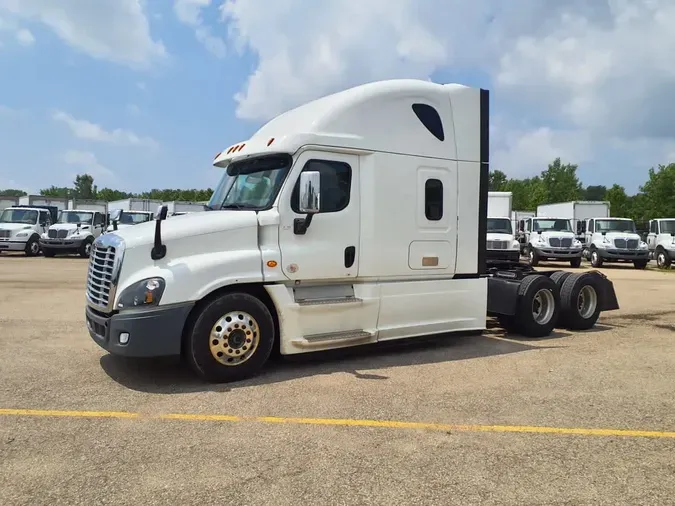 2019 FREIGHTLINER CASCADIA 125493fa556956051b6554624800f134ab8